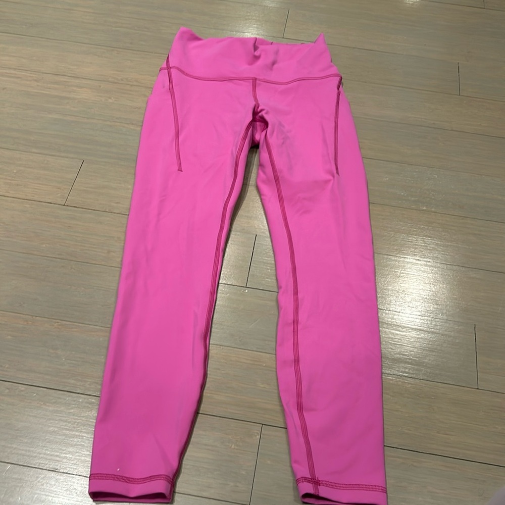 Lululemon pink leggings with pockets